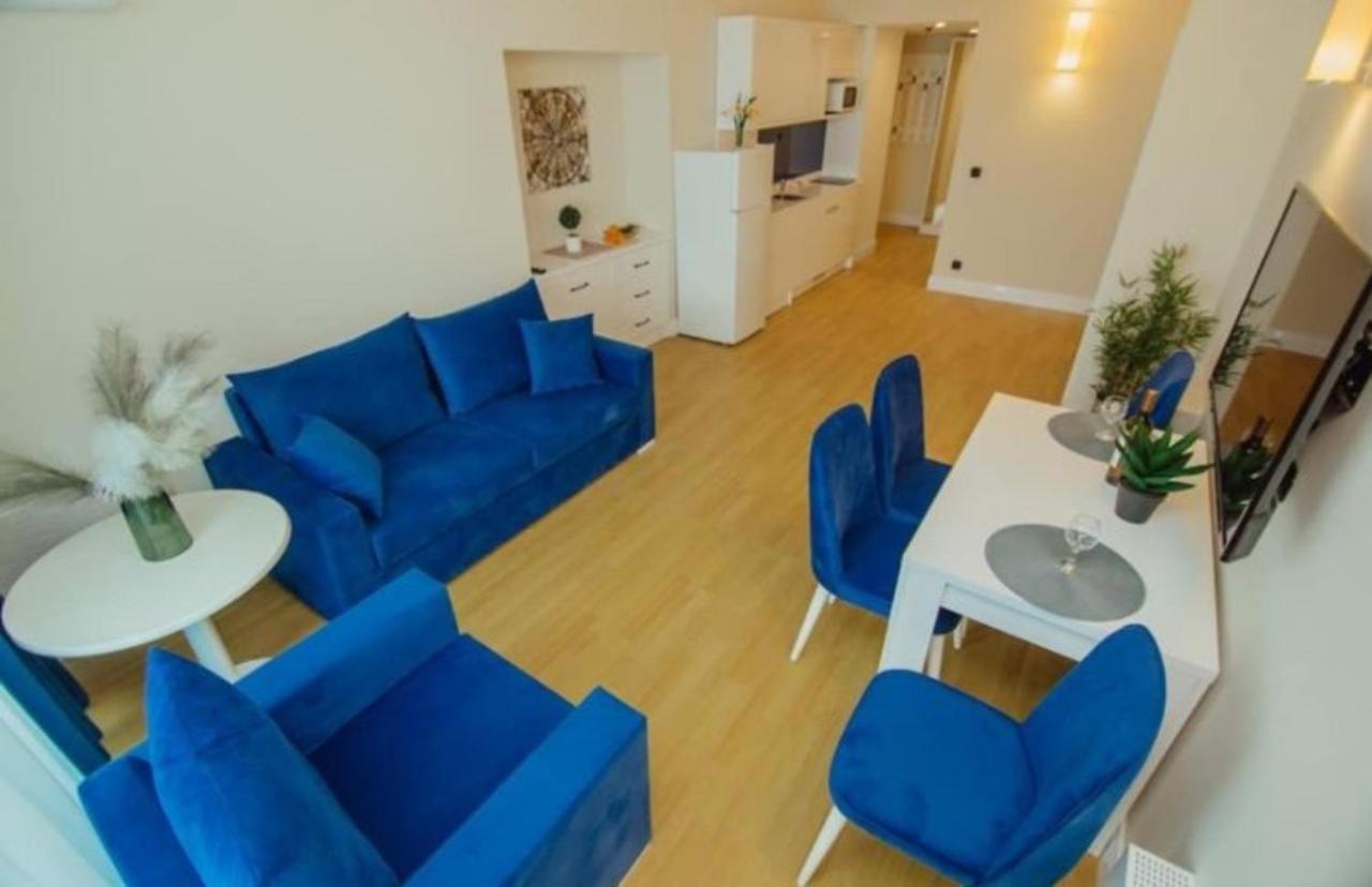 Orbi City Aparthotel Black Sea View Batumi Esterno foto